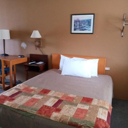 Riverview Motel Mammoth Spring Exterior foto